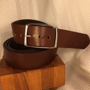 Leather classic belt great condition hardly worn